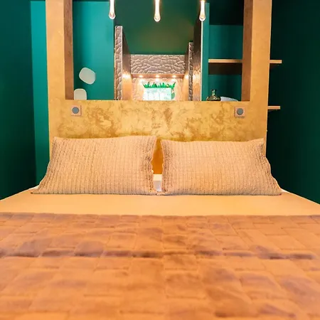 Bed & Breakfast Chanelya - Havre De Paix Au Coeur De La Foret Saint-Prix (Val d'Oise)